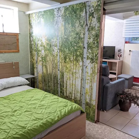 Kleines Ferienappartement, Die Wohlfuehloase Im Souterraine *